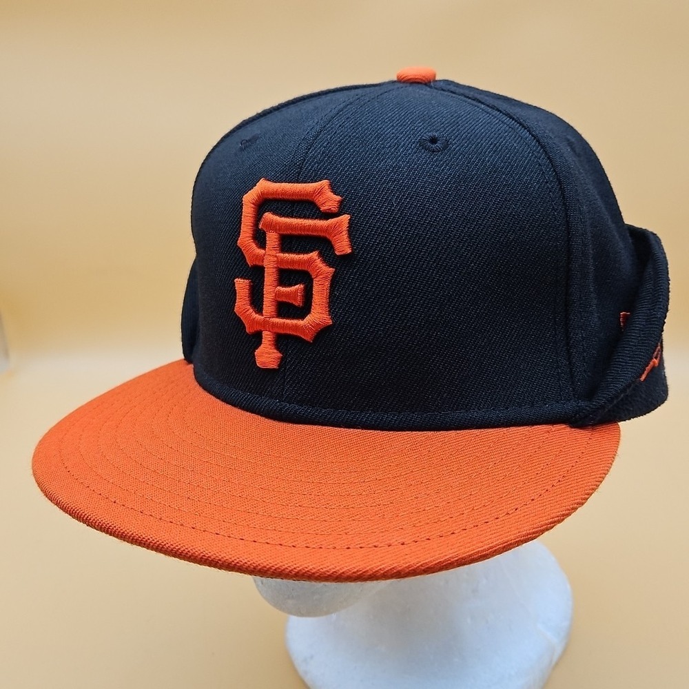 San Francisco Giants Hat Cap New Era Fitted Size 7 1/4 Ear Flap 59Fifty Black